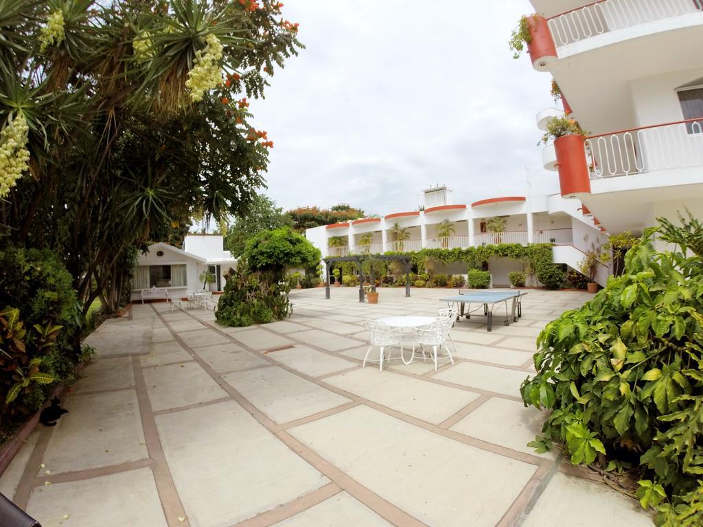Hotel Hacienda Del Rio Oaxtepec Exterior photo